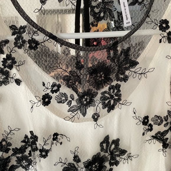 NWOT - BCBG XXS Lace Overlay Dress - Picture 4 of 5